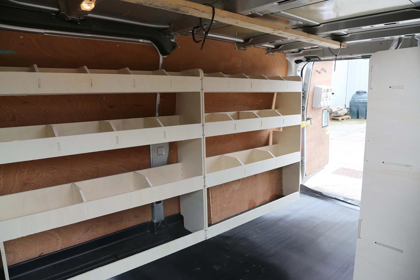 Ford Transit Custom L1 Triple Units Van racking tool storage shelving