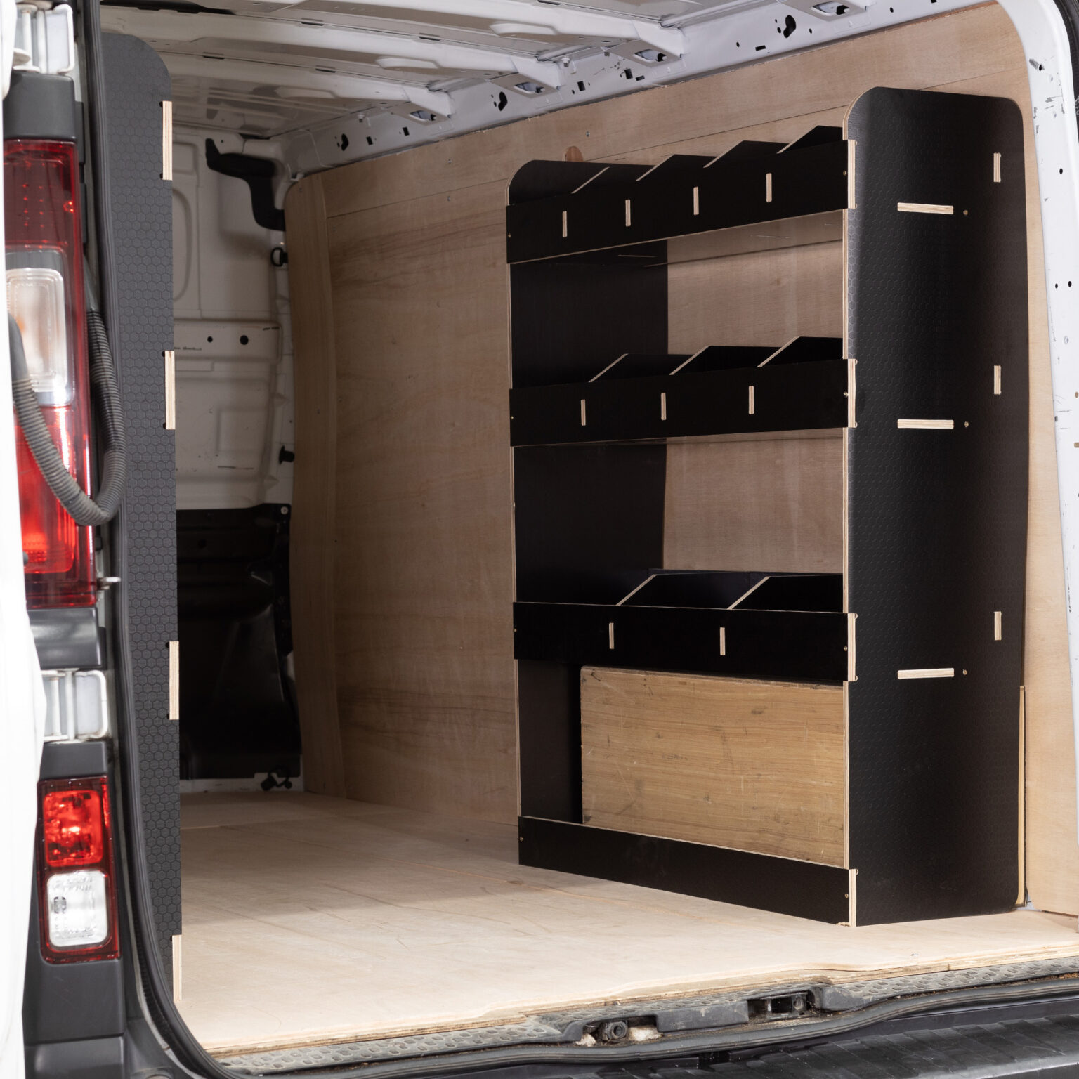 Installing Racks From Vanify Renault Trafic L1 (SWB) 2015+ Double Rear HEXABOARD Van Racks - Vanify